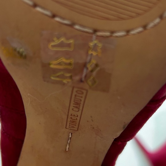 Vince Camuto Booties. Never worn. - Picture 4 of 4